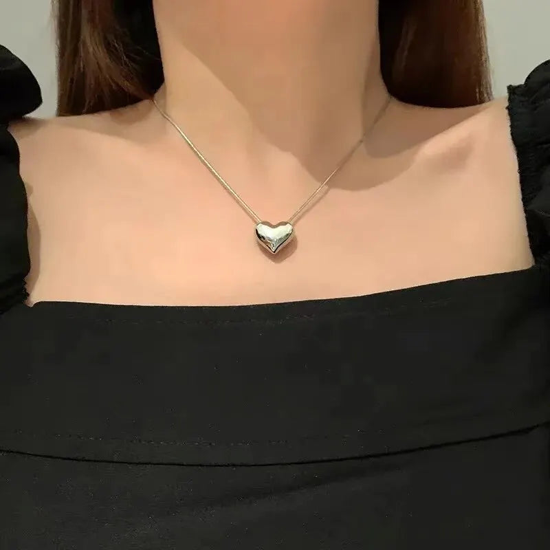 Evan Jewelry Simple Trendy Silver Color Love Heart Pendant Necklace for Women