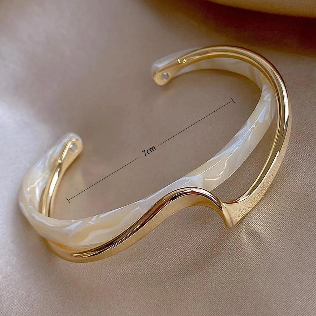 Evan Jewelry 1pc Titanium Steel Gold Bracelet