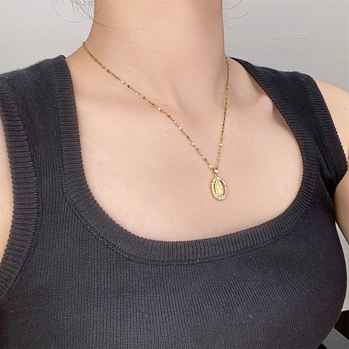 Evan Jewelry Necklace