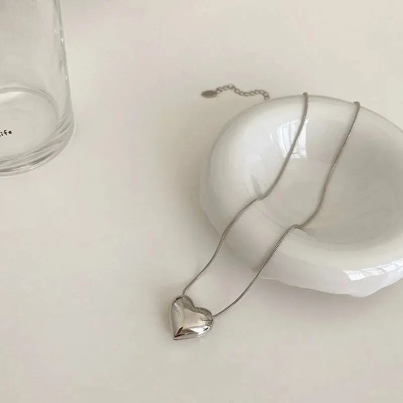 Evan Jewelry Simple Trendy Silver Color Love Heart Pendant Necklace for Women