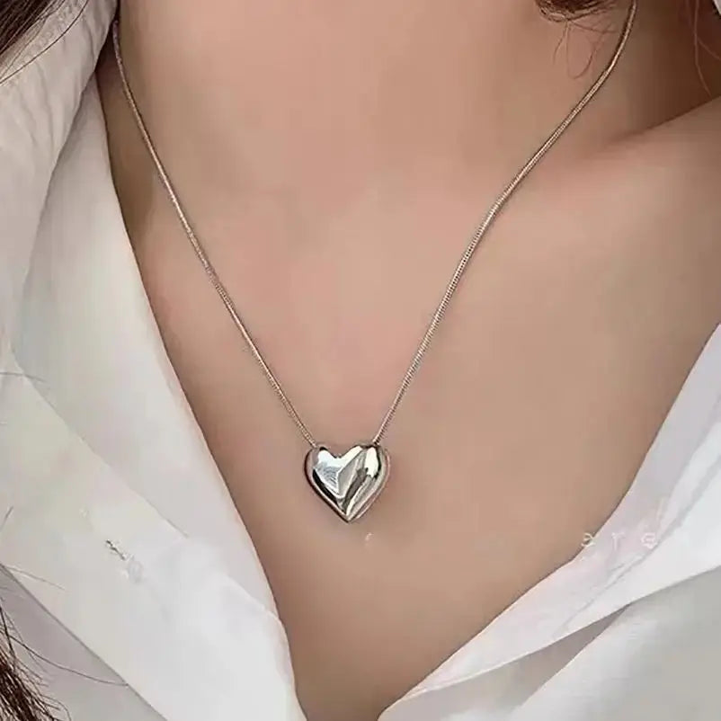 Evan Jewelry Simple Trendy Silver Color Love Heart Pendant Necklace for Women