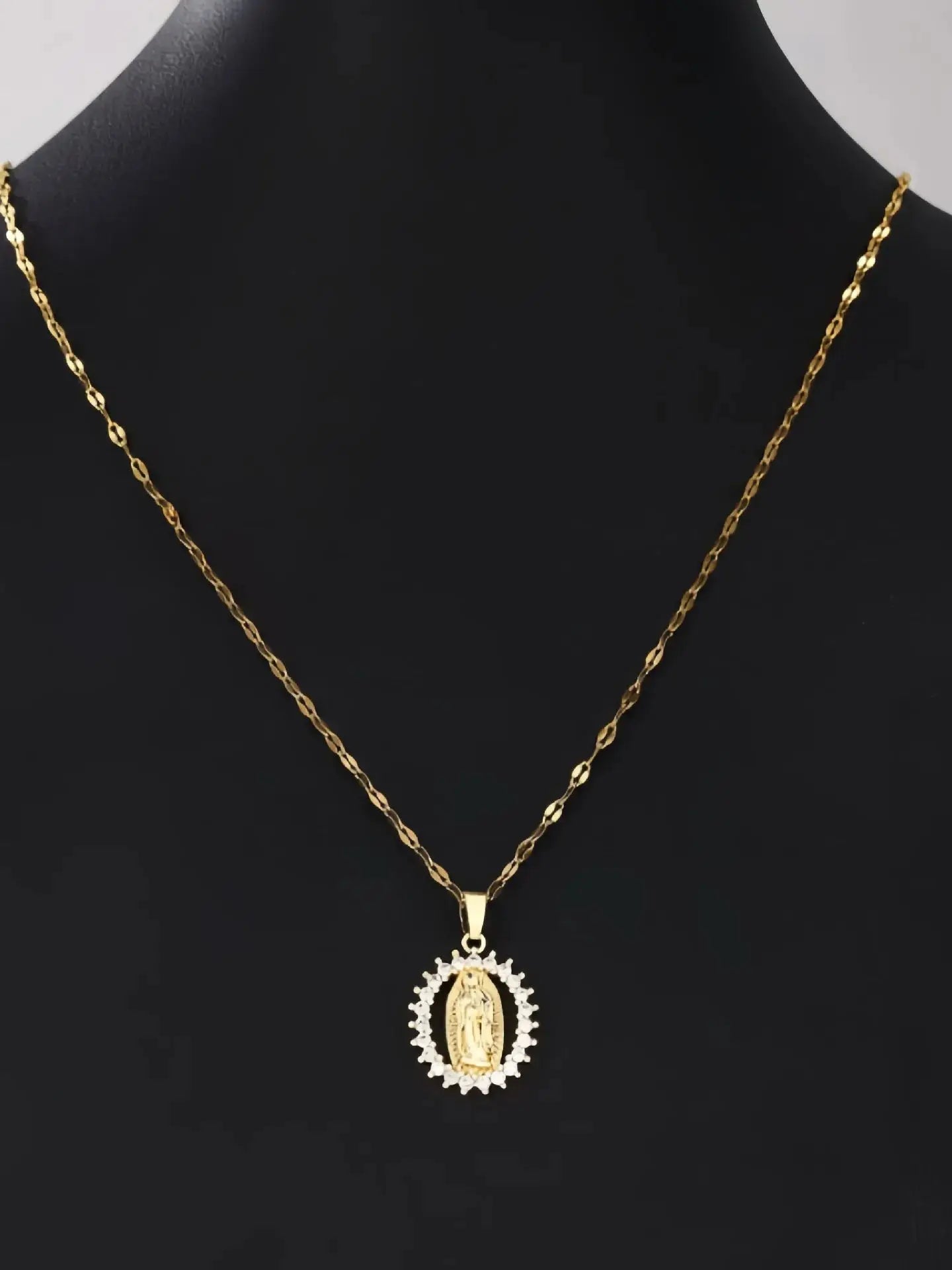 Evan Jewelry Necklace