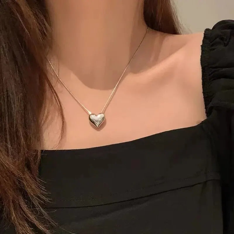 Evan Jewelry Simple Trendy Silver Color Love Heart Pendant Necklace for Women